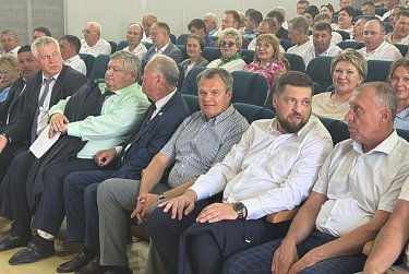 В селе Черноречье отметили День фермера